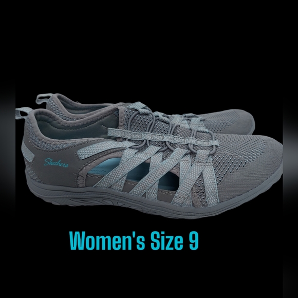 Skechers Relaxed Fit Reggae Slip-On Shoes Women's Size 9 - Picture 2 of 10